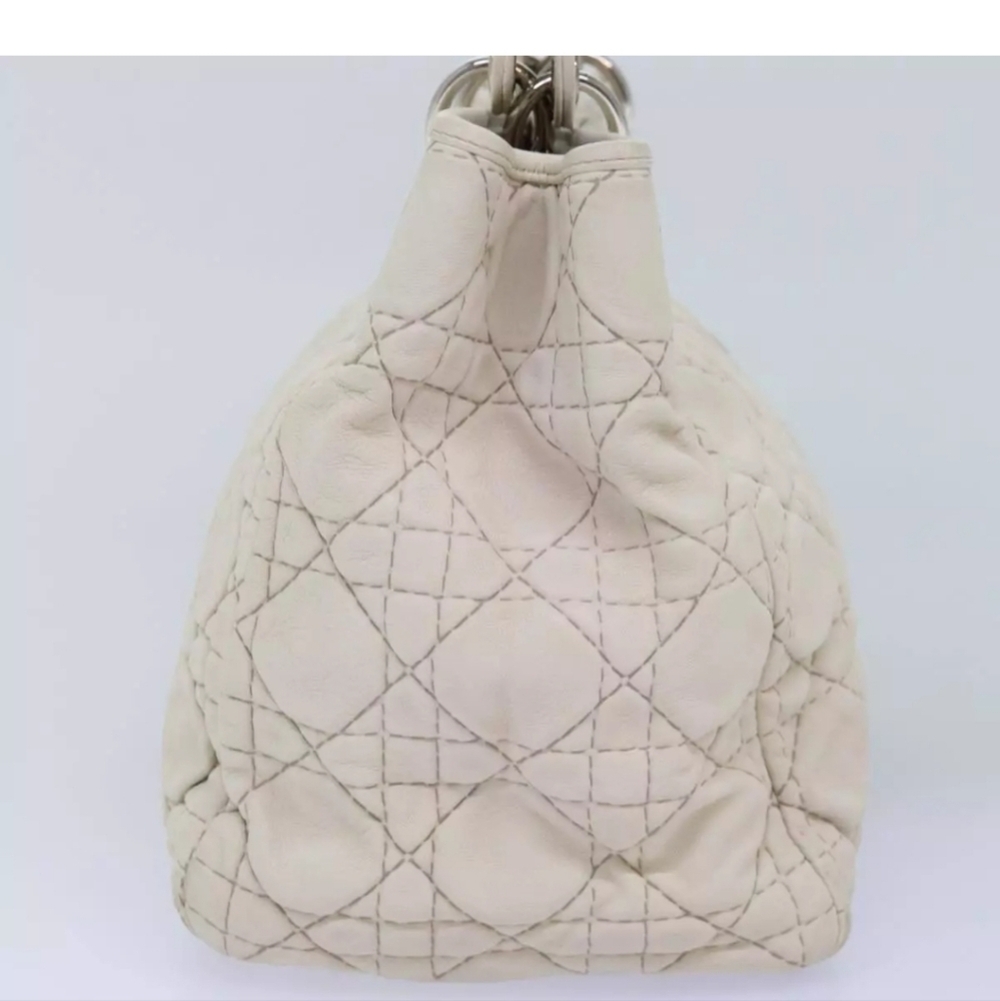 CHRISTIAN DIOR Lady Dior Cannage Cream/White Leather Hand Bag! - Picture 3 of 16
